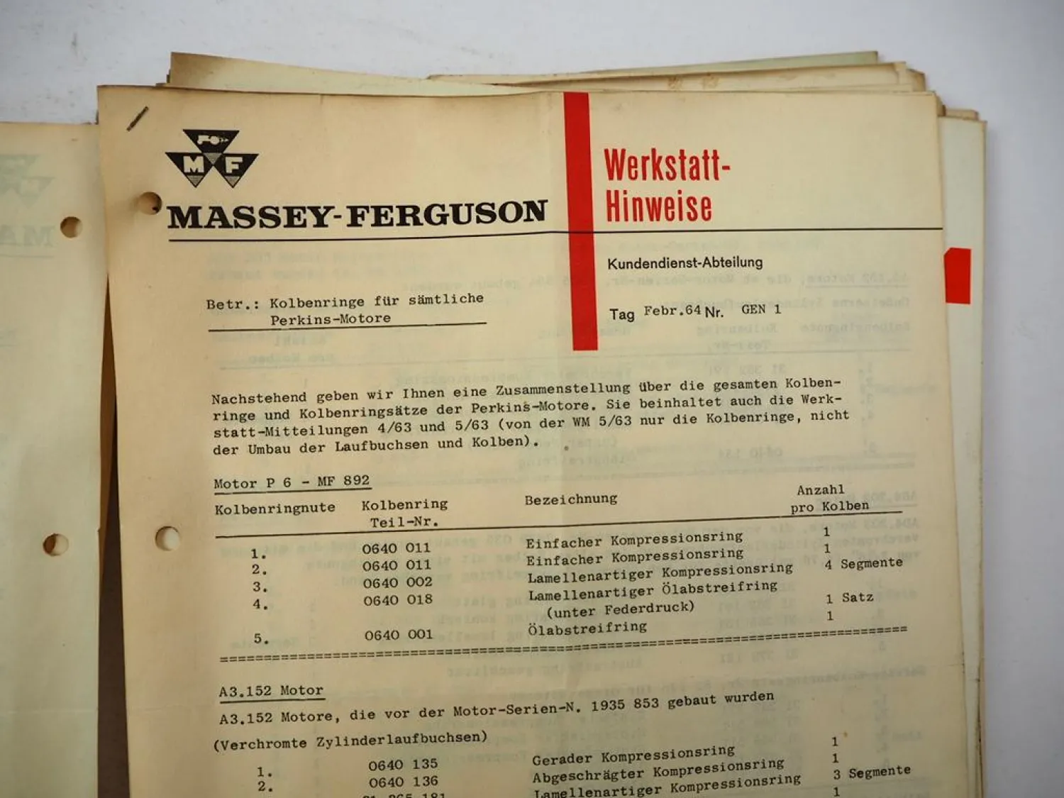 Posten Massey Ferguson Schlepper Mähdrescher Werkstatt Mitteilungen 1954 - 1964