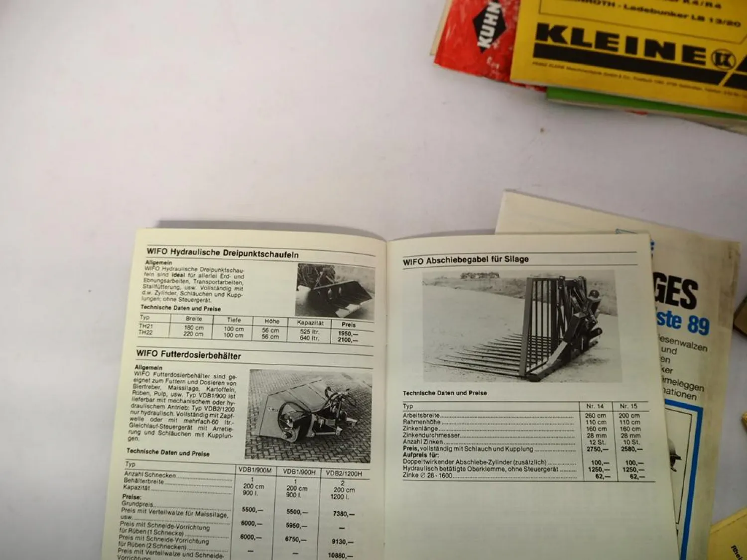 Posten Original Preislisten Landtechnik ca. 40 Stück 1980/90er Jahre