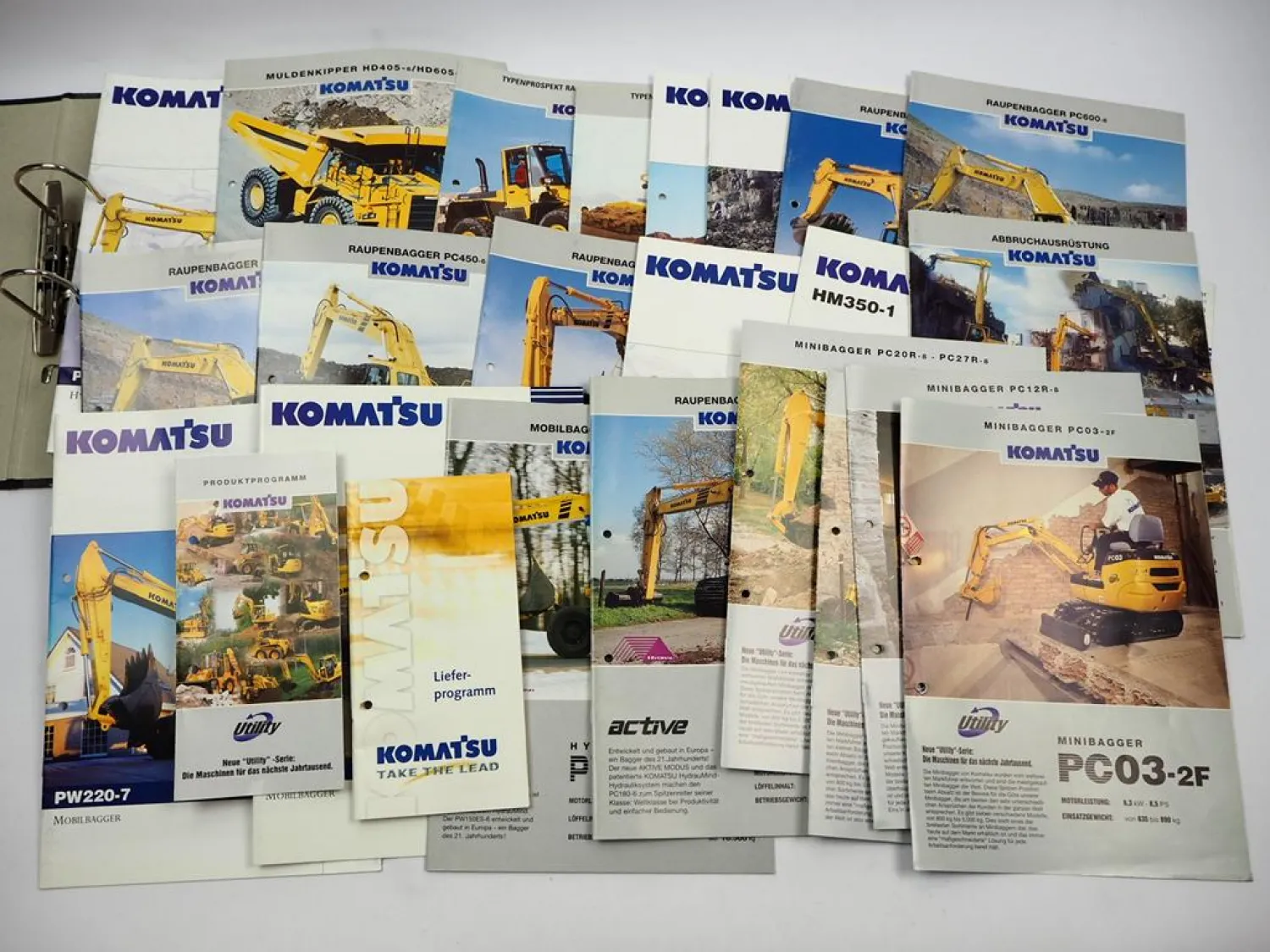 Posten Original Prospekte Komatsu Bagger Radlader Kipper 1990/2000er Jahre