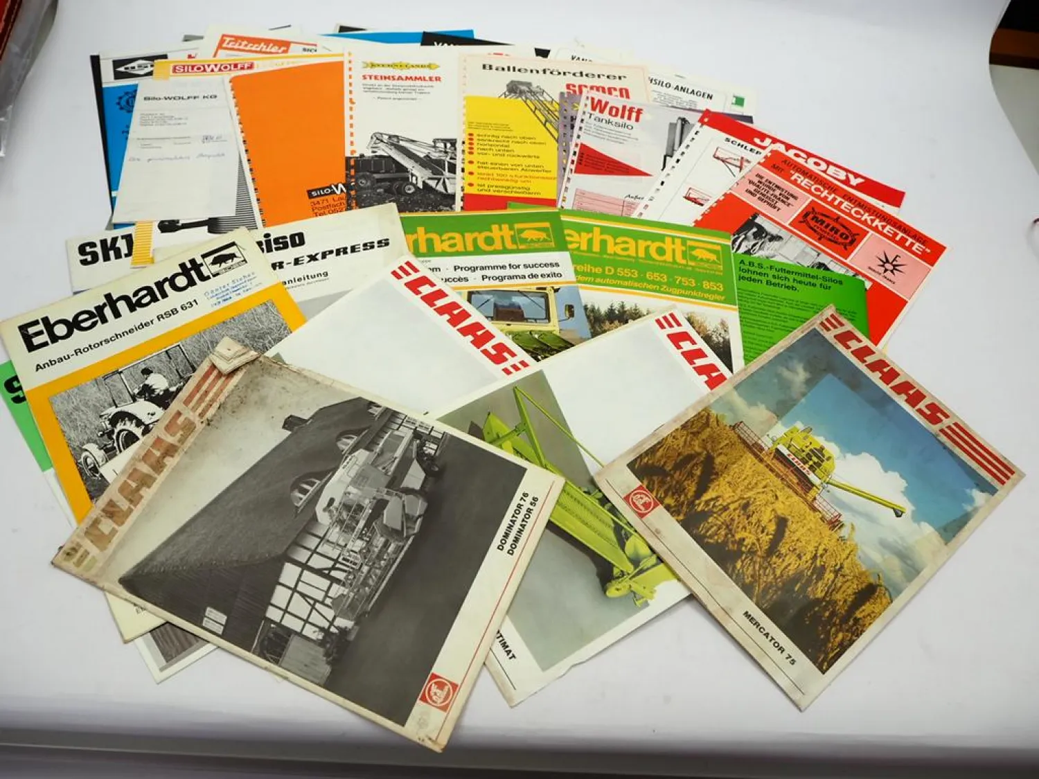 Posten Original Prospekte Landtechnik verschiedene Hersteller ca. 1970/80er J.