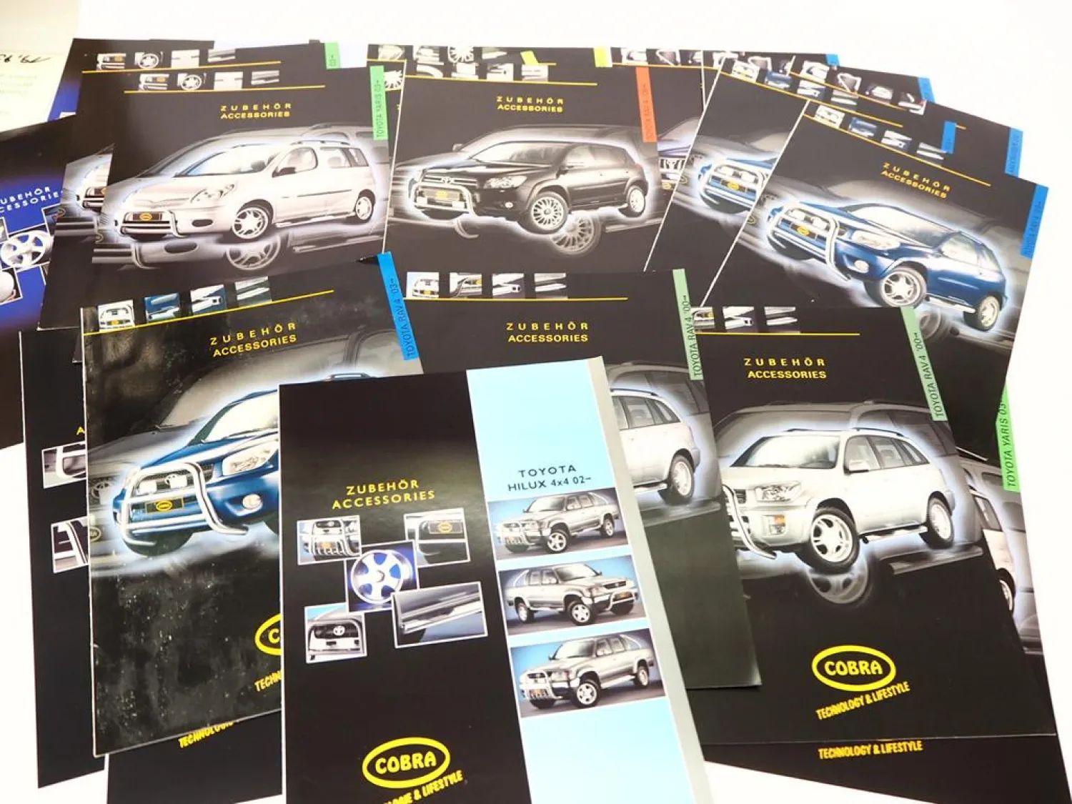 Posten Original Prospekte Preisliste Cobra Zubehör für Toyota Lexus 2004/05