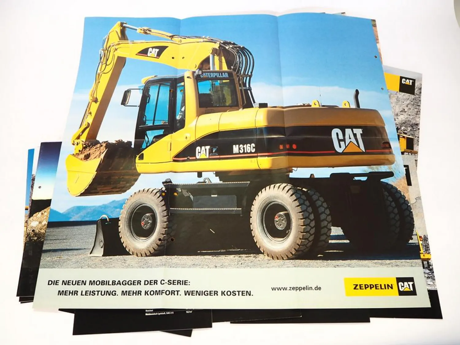 Posten Original Prospekte Zeppelin CAT Radlader Kipper Raupen 1990er Jahre