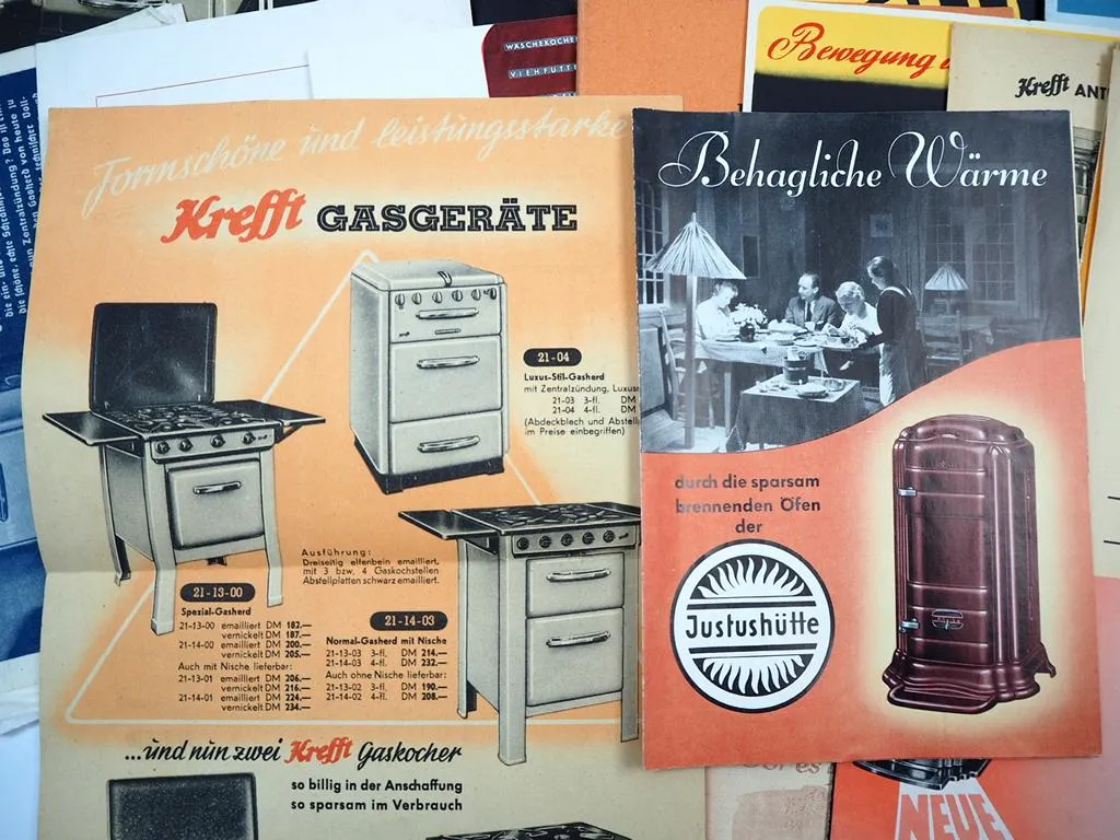 Posten Prospekte ca. 30 Stück Ofen Küchenherd Krefft Concordia 1950er Jahre