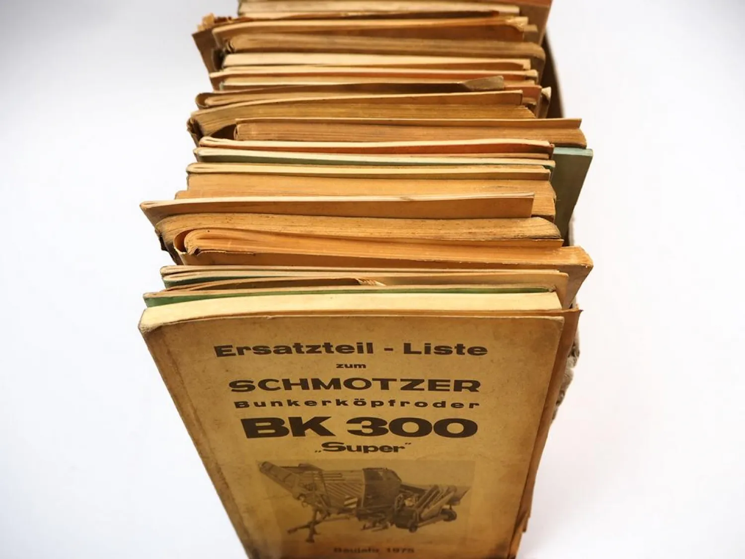 Posten Schmotzer Landtechnik Ersatzteillisten Betriebsanleitungen über 100 Stück