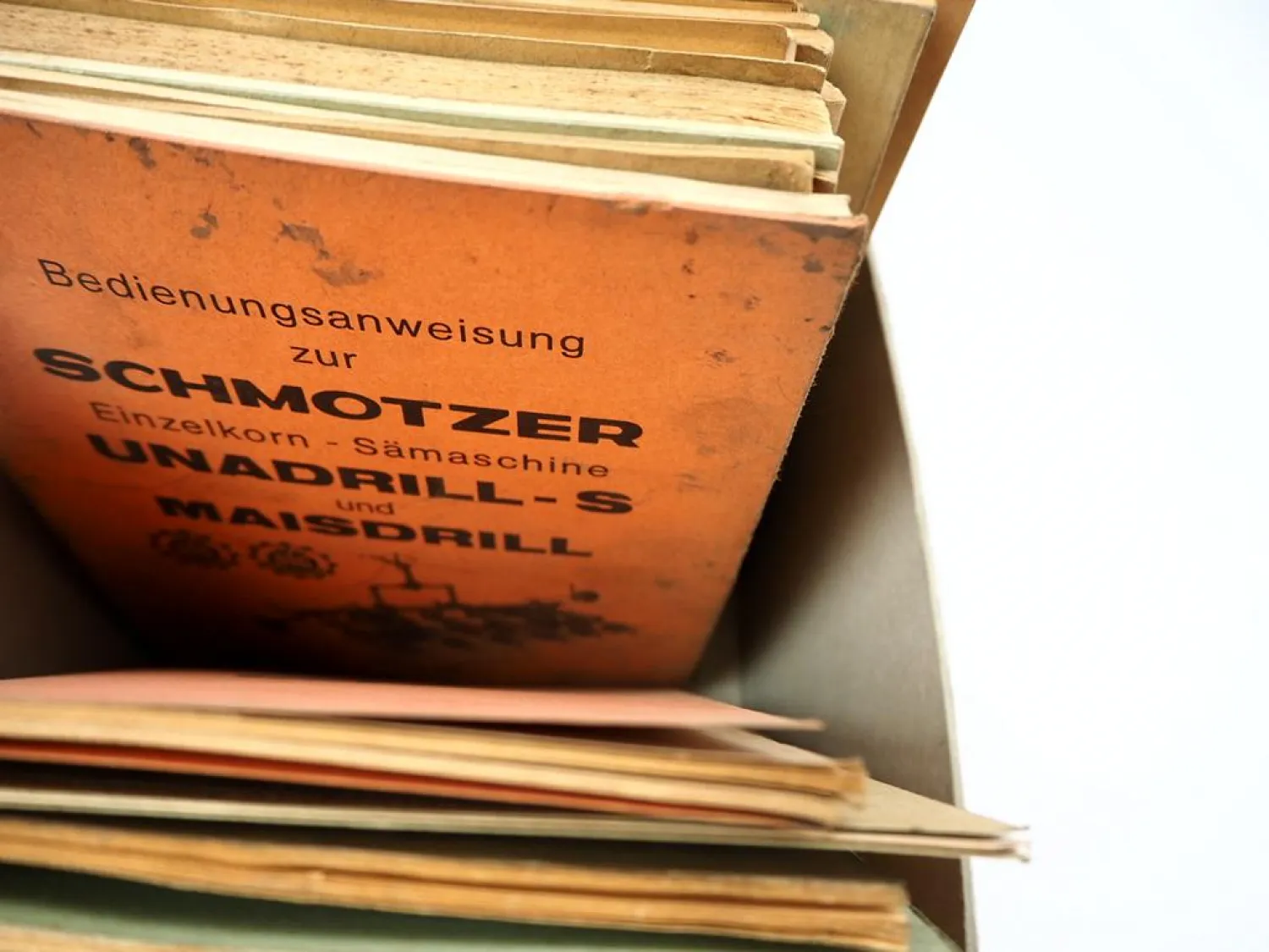 Posten Schmotzer Landtechnik Ersatzteillisten Betriebsanleitungen über 100 Stück