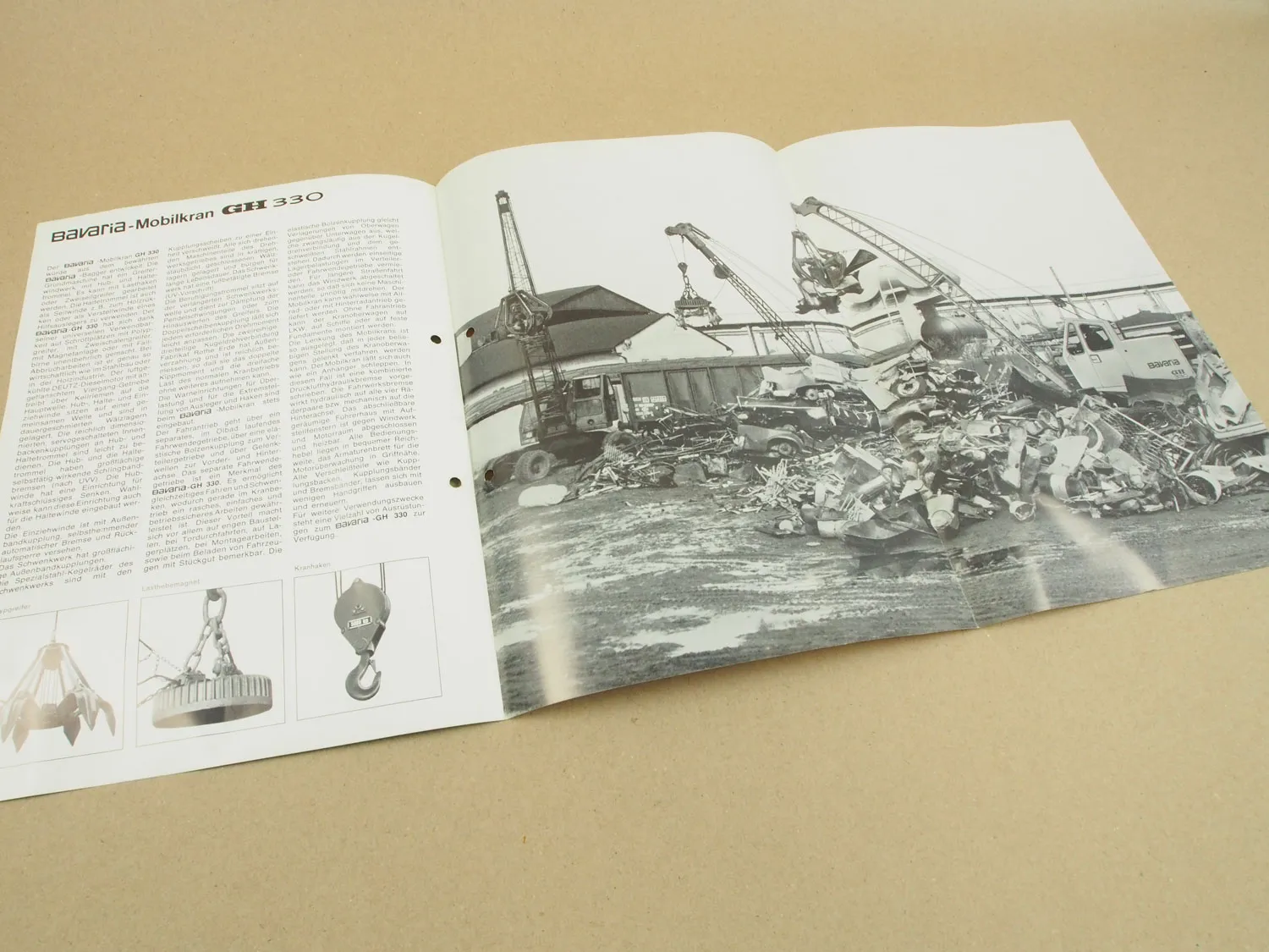 Prospekt Bavaria GH330 Mobilkran mit technischen Angaben