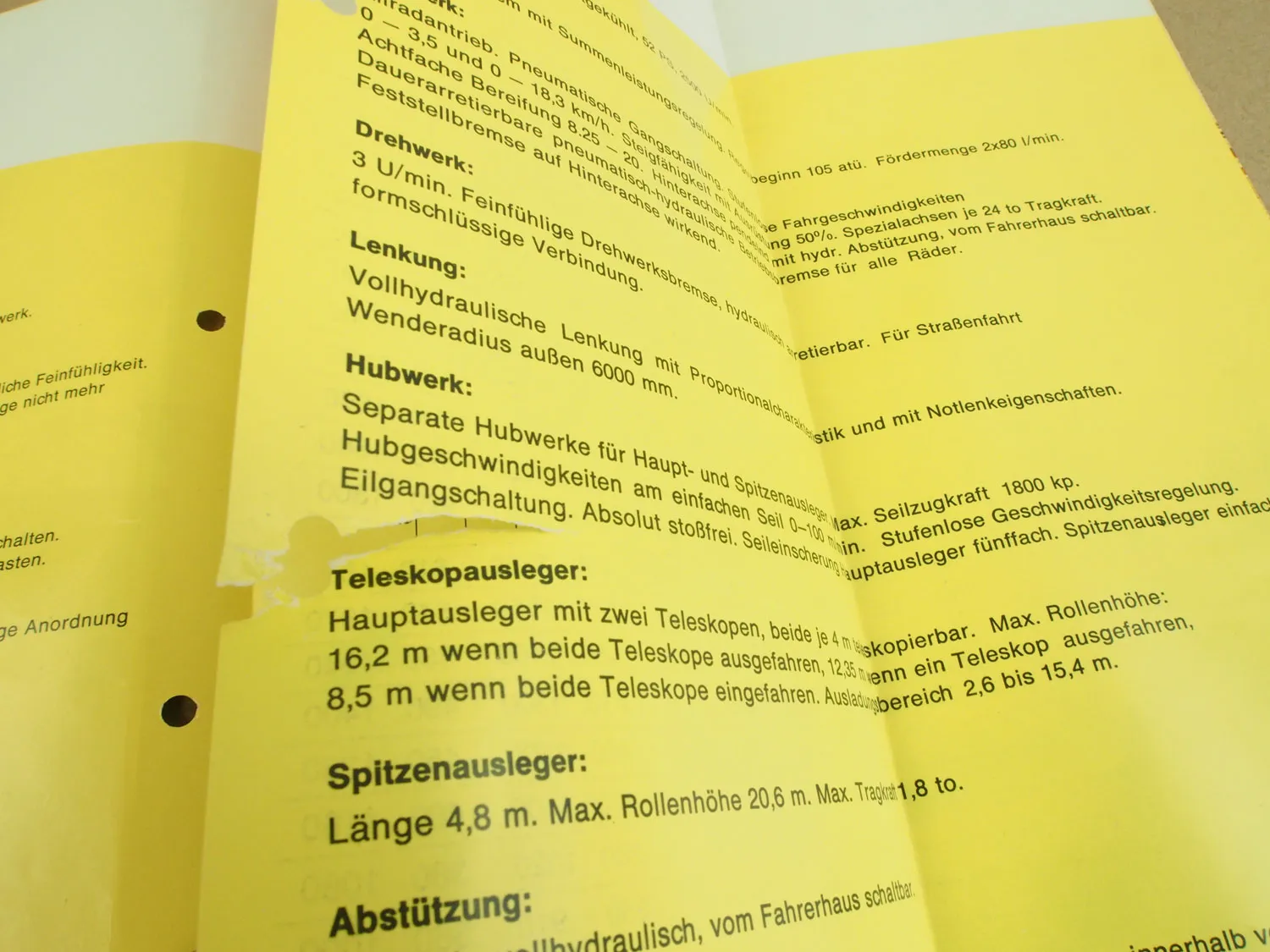 Prospekt Eder MT9 vollhydraulischer Mobilteleskopkran