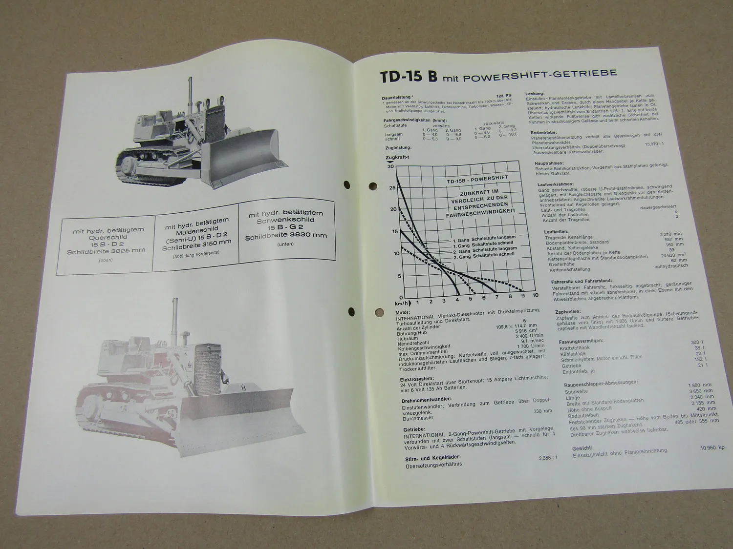 Prospekt IHC International Harvester TD-15B Planierraupe 6 Zylinder 122 PS