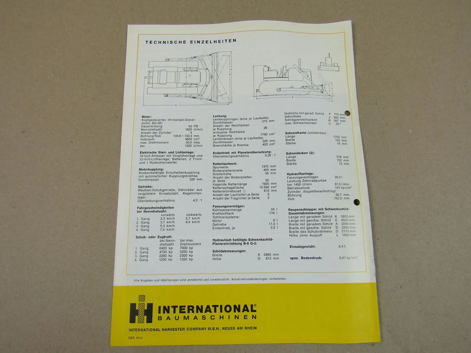 Prospekt IHC International Harvester TD-8 Laderaupe mit BD-281 62 PS Motor