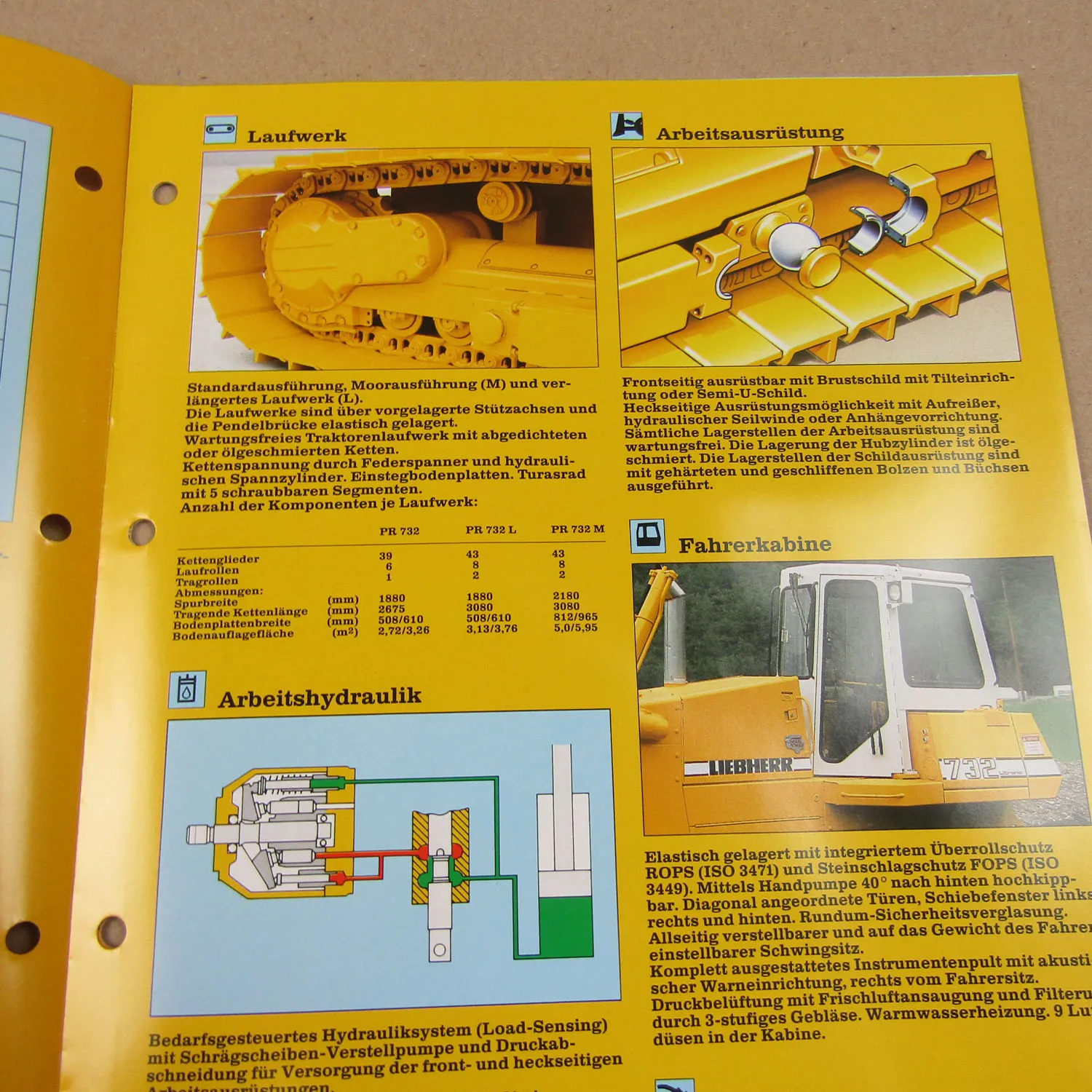 Prospekt Liebherr PR 732 Litronic Planierraupe Technische Beschreibung 1990