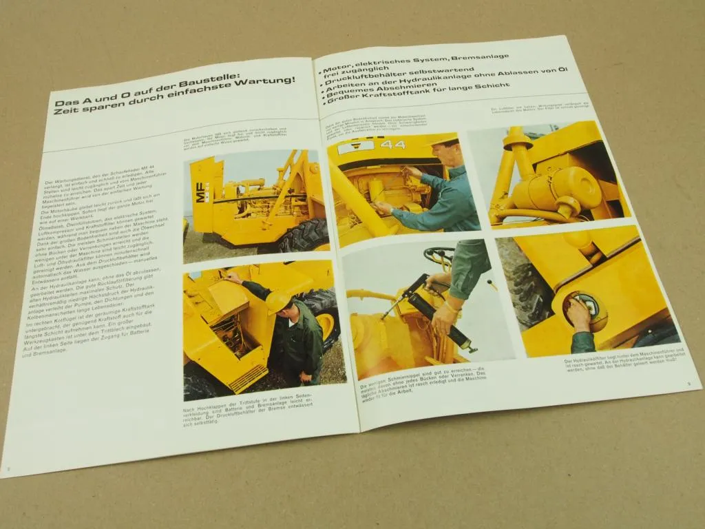 Prospekt Massey Ferguson MF 44 Allrad Schaufellader von ca 1970 mit 12 Seiten