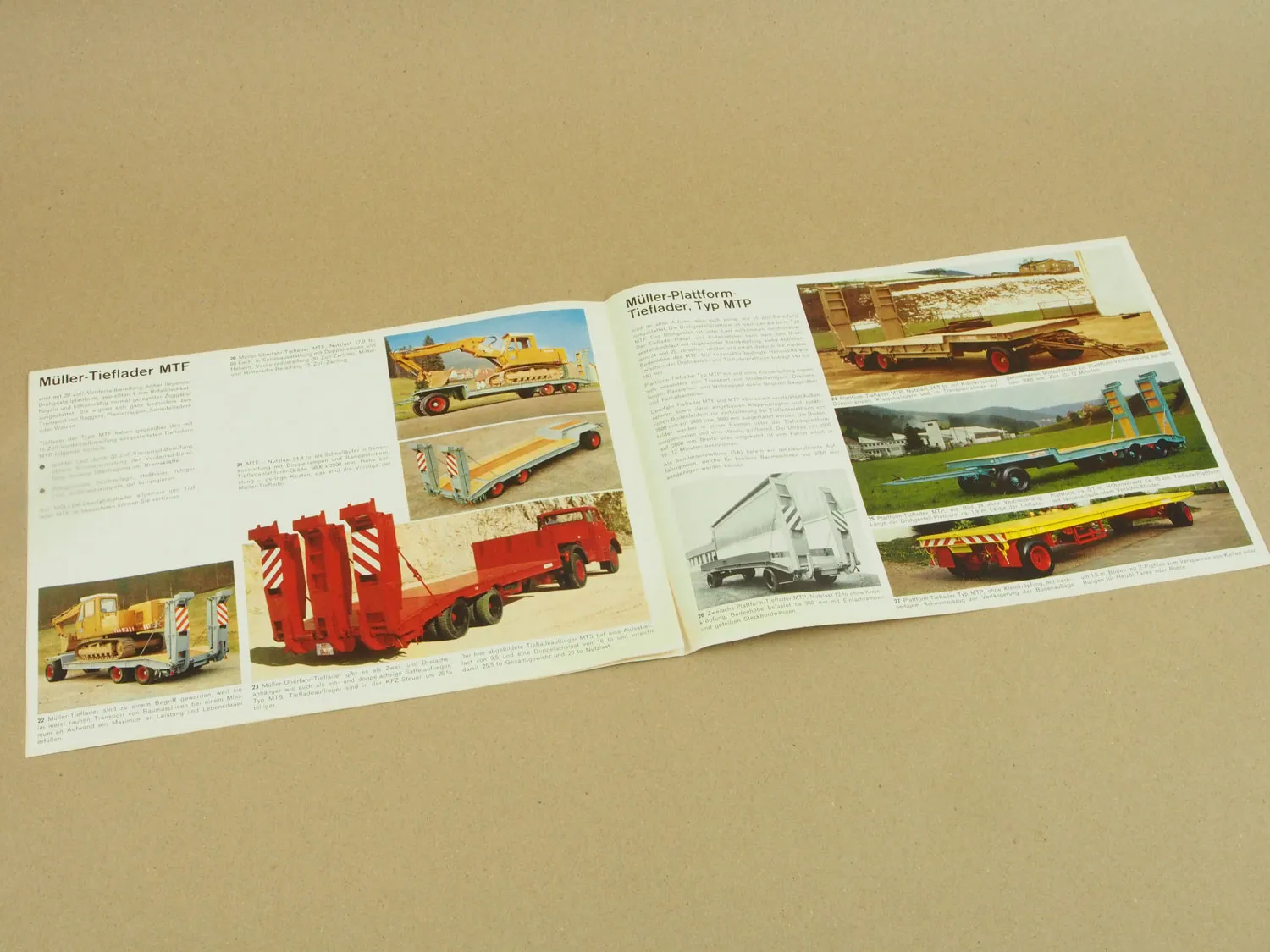 Prospekt Müller Mitteltal Tieflader mit Caterpillar 977H Laderaupe 1970