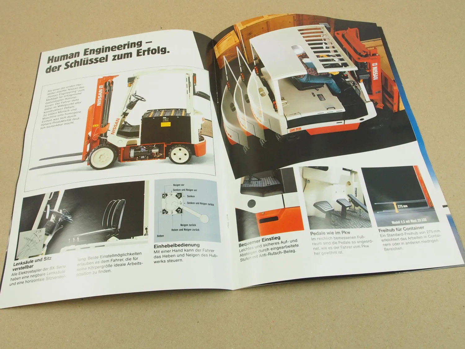 Prospekt Nissan 200 250 275 300 EL ELS REL REV BX Serie mit Elektroantrieb 1989