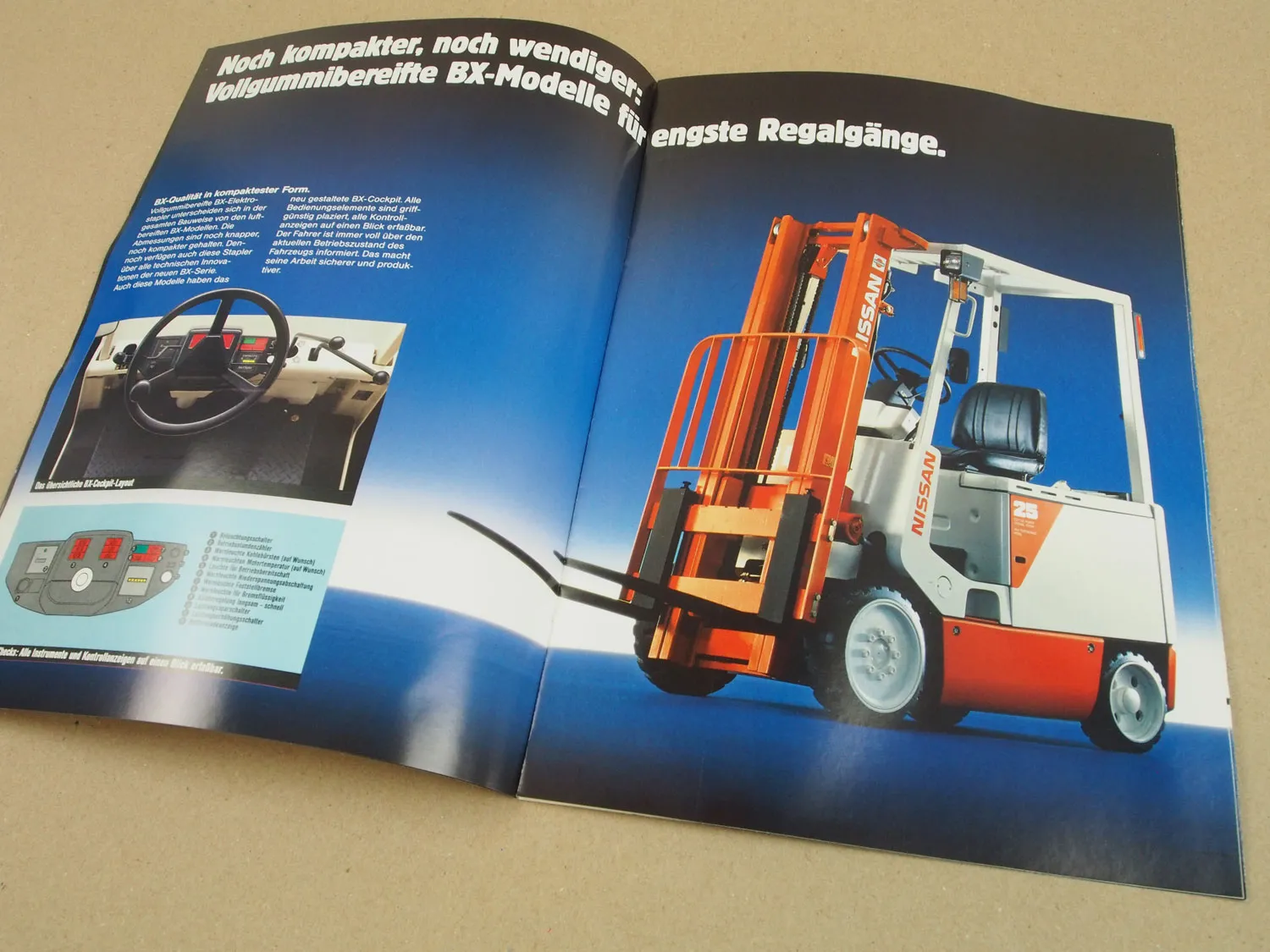 Prospekt Nissan 200 250 275 300 EL ELS REL REV BX Serie mit Elektroantrieb 1989