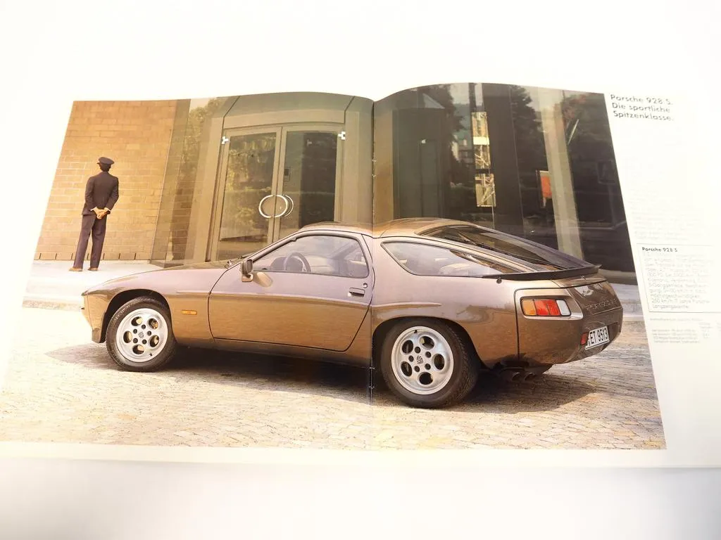 Prospekt Porsche 911 SC Turbo 924 928S 944 mit 125 bis 300 PS von 1982