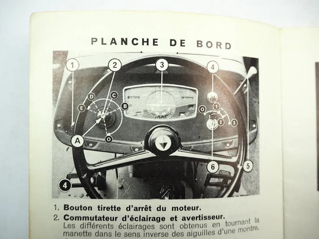 Renault 385 R77 R78 Traktor Betriebsanleitung Wartung Utilisation Entretien