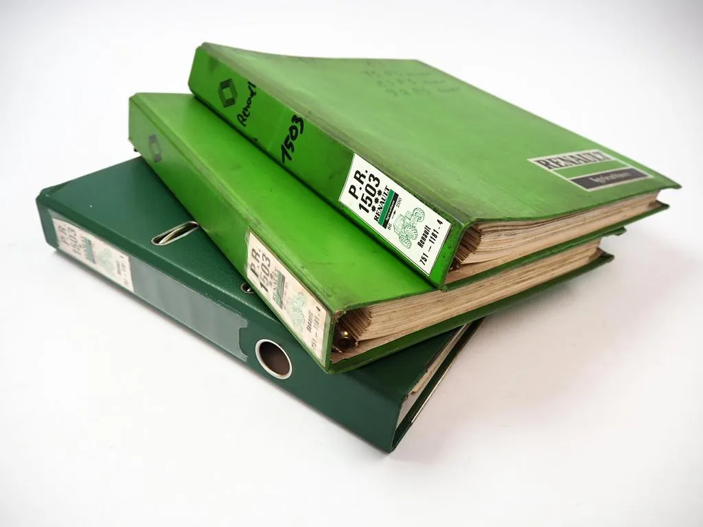 Renault 7591 - 7681 7594 7624 7644 - 7684 7622 7624 Ersatzteilkatalog 1974 - 85