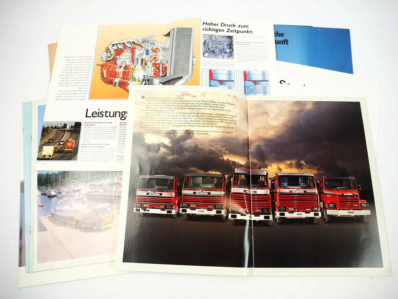 Scania Motor LKW Sattelzugmaschine Pritschenwagen 23x Prospekt 1982 bis 1993