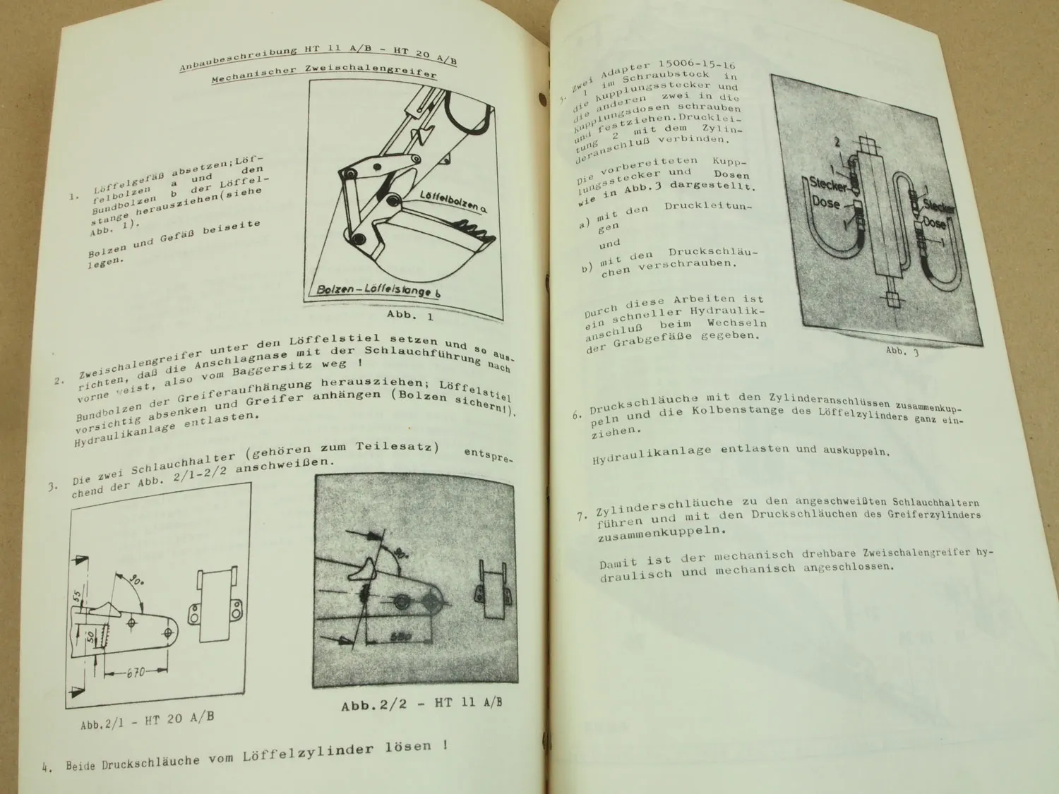 Schaeff Zweischalengreifer HR25 HT20A/B HT11A/B Anbau Ersatzteilliste 1973