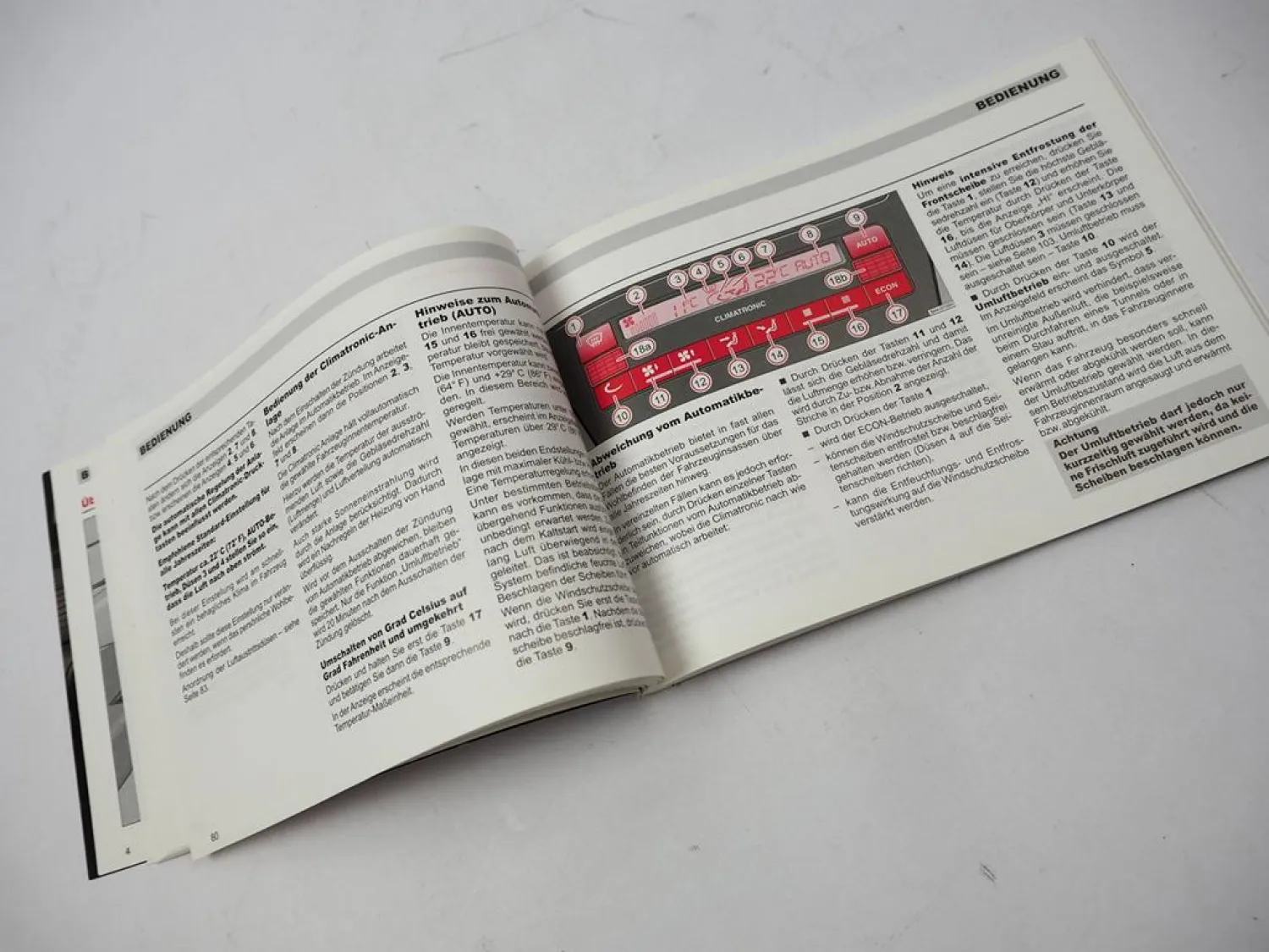 Skoda Octavia Tour Kombi Betriebsanleitung 4/2007 Bedienungsanleitung Bordbuch