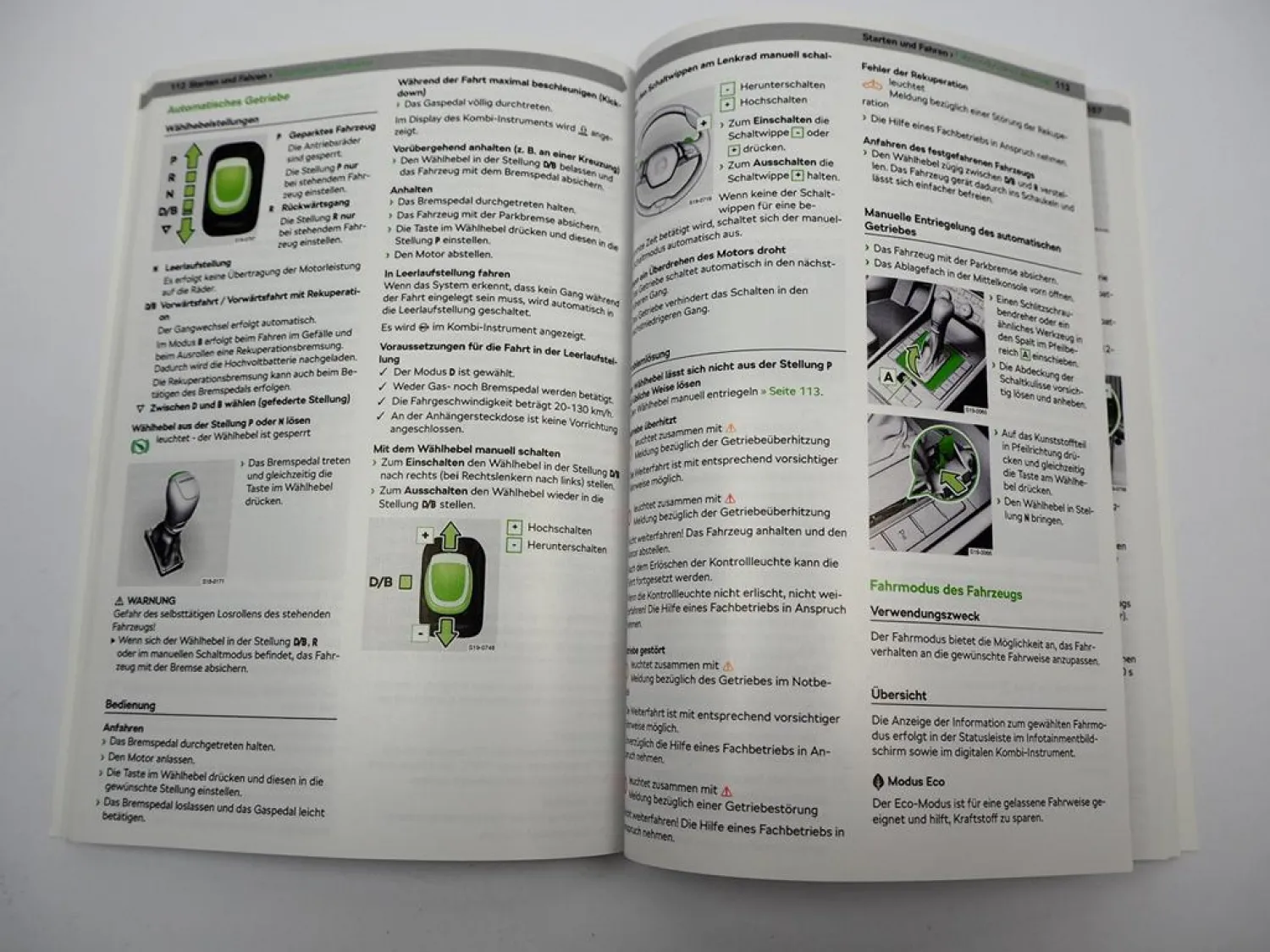Skoda Superb iV 3V Betriebsanleitung Bedienung 11/2022 Bordbuch deutsch
