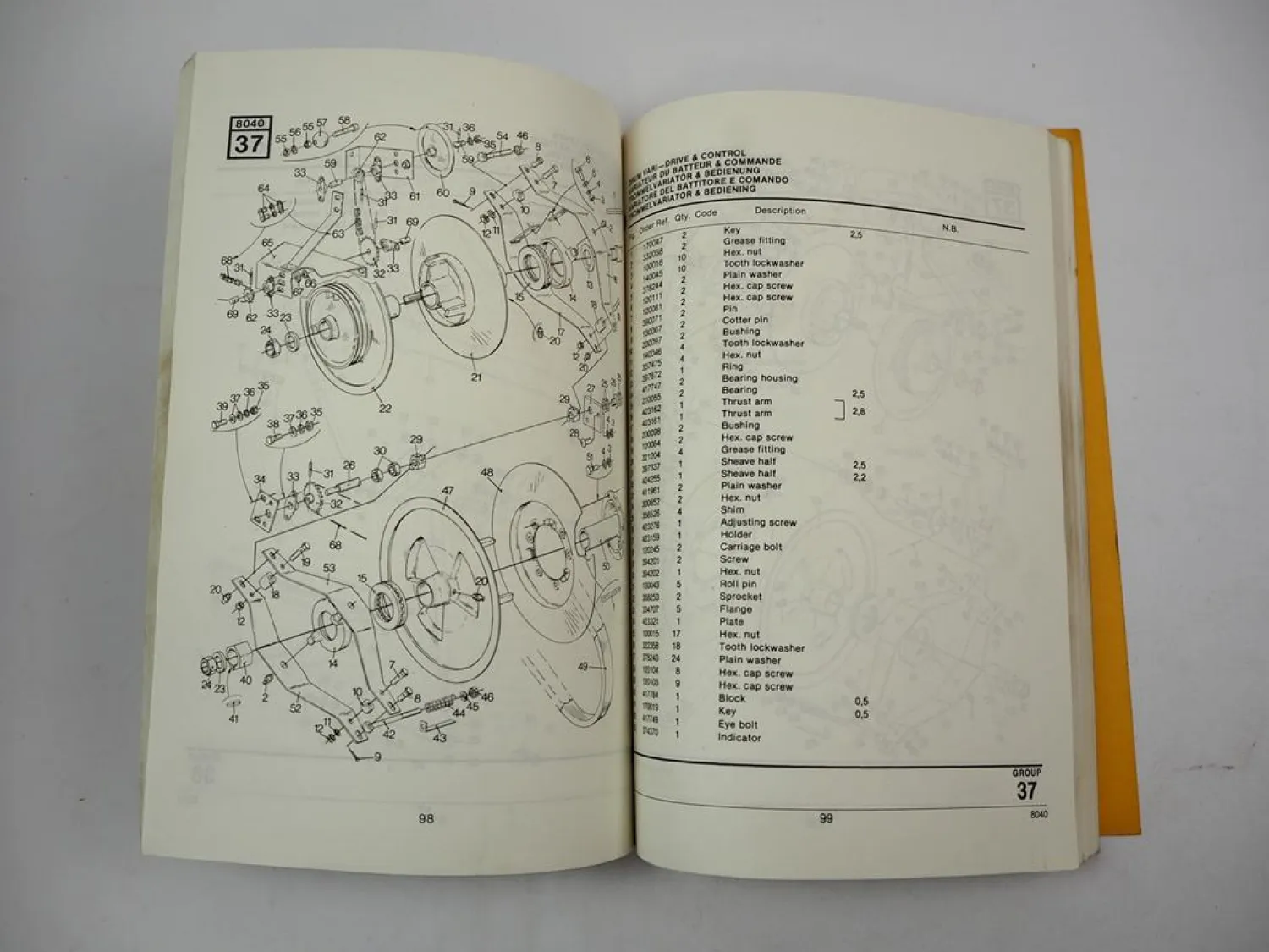 Sperry New Holland Clayson 8040 Combine Accessories Parts Catalogue 1976