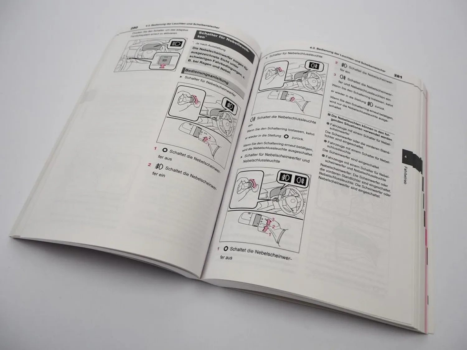 Toyota Corolla Hybrid HV HB TS Betriebsanleitung Bedienung 2016 Bordbuch DE