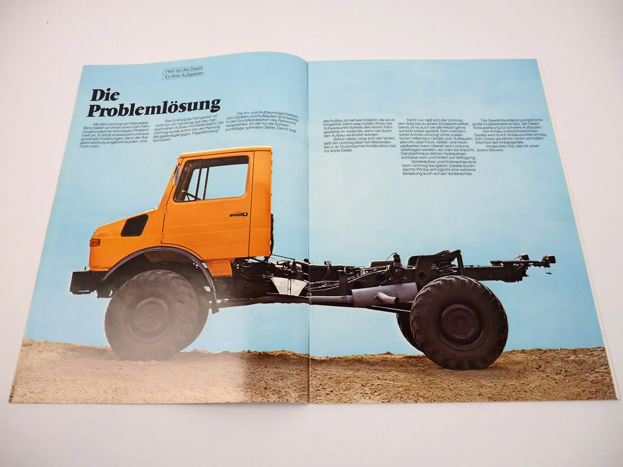 Unimog Allrad Fahrgestelle im Gelände im Spezialeinsatz Prospekt 1983 Feuerwehr