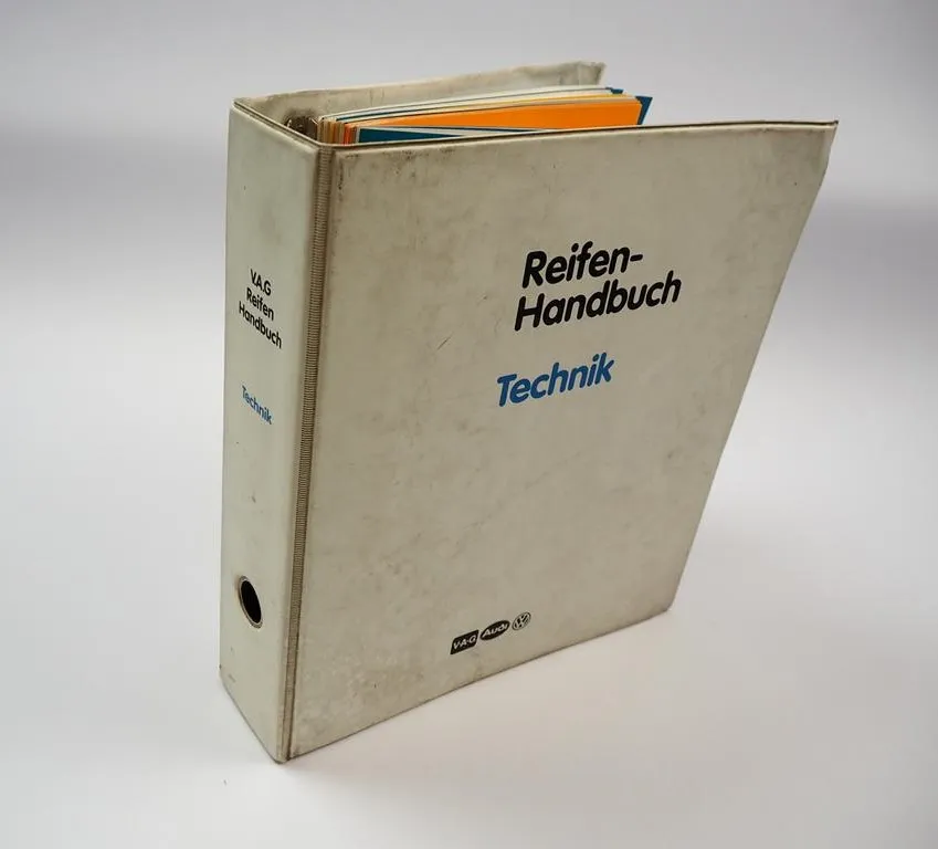 VAG Audi VW Reifen Handbuch Technik Continental Pirelli Michelin PKW LKW 1987
