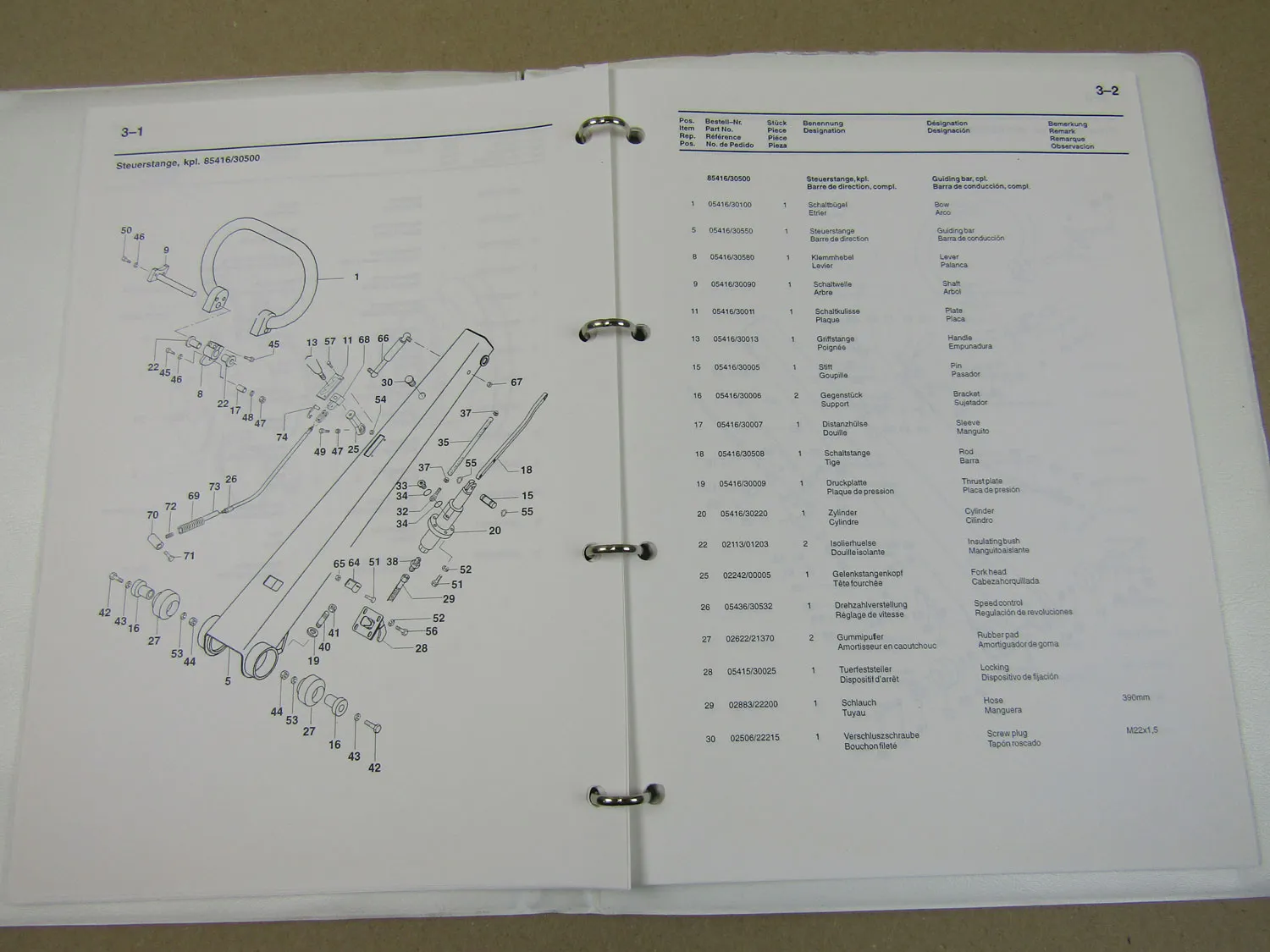 Vibromax AT15 Vibrationsplatte Bedienungsanleitung 2000 Ersatzteilliste 1997