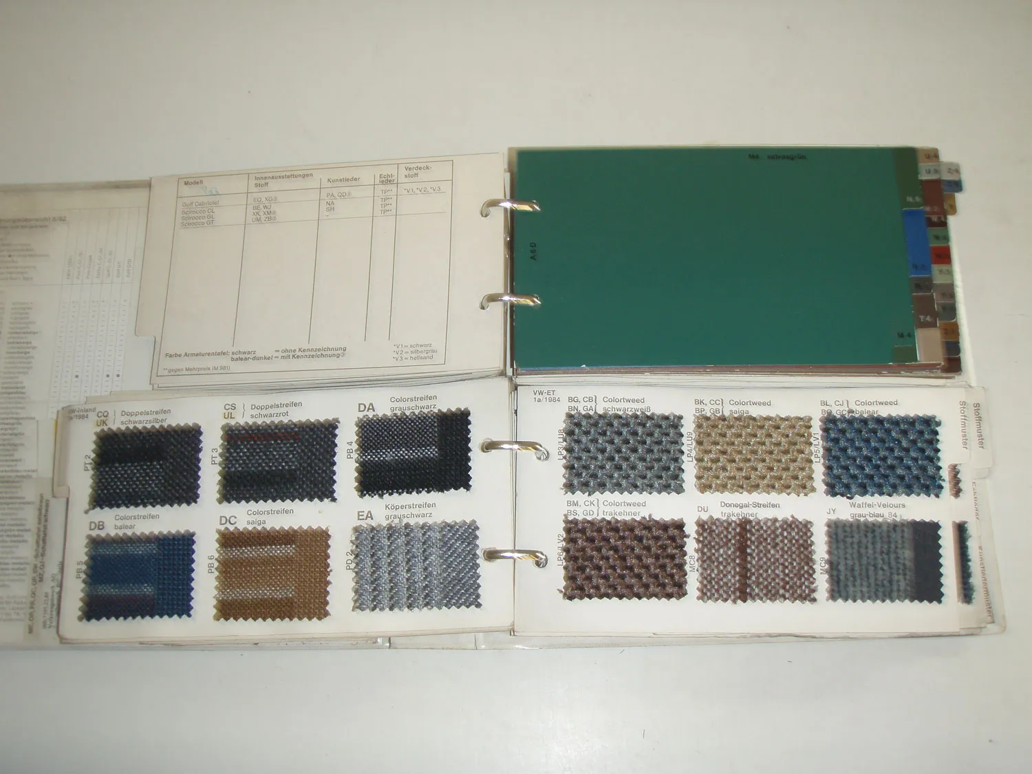 VW Farben Ausstattungen Muster Katalog 1983 1984