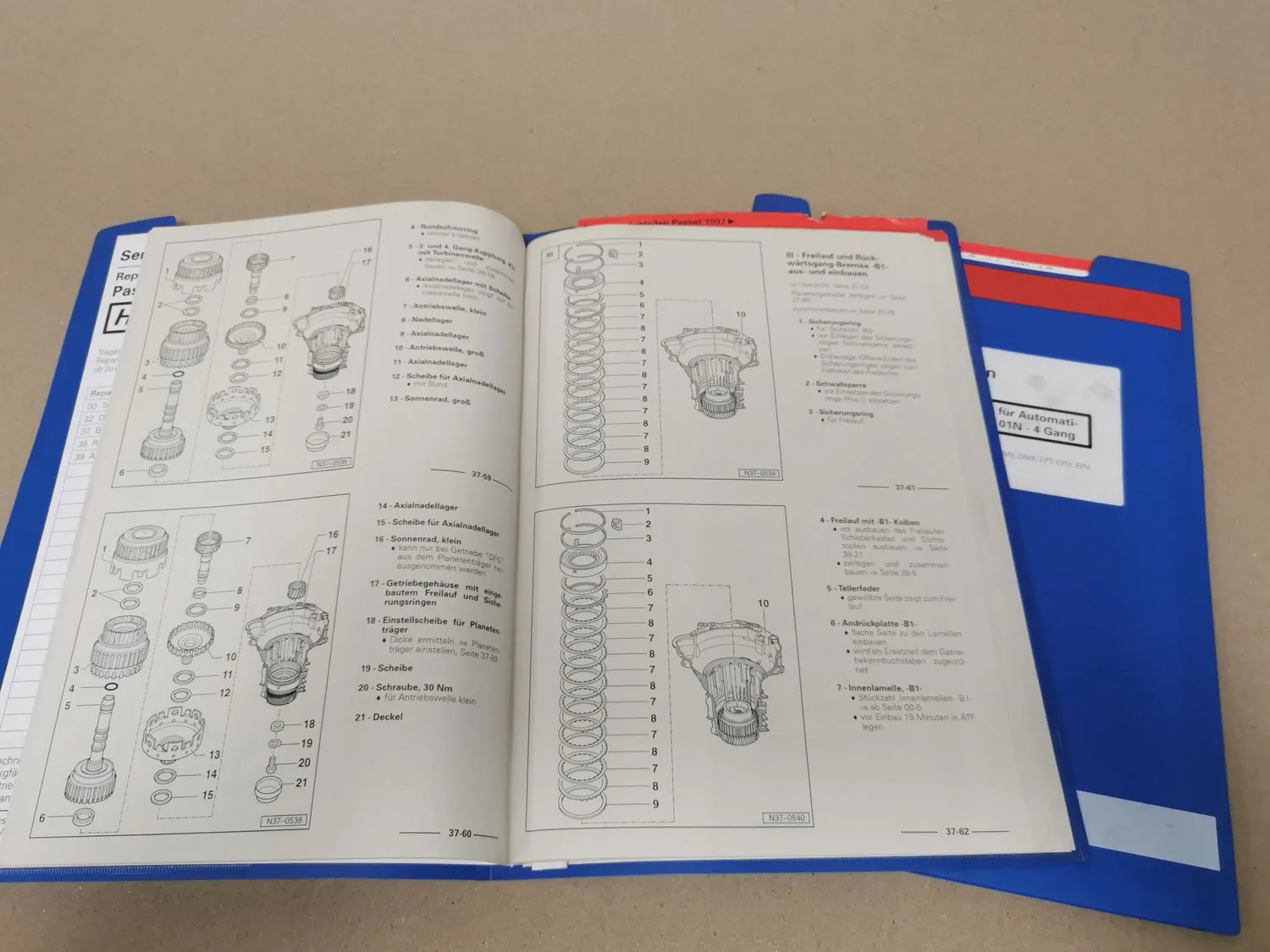 VW Passat B5 Typ 3B 4 Gang Automatikgetriebe 01N DFG DFH DFK DFL DFM - DMX
