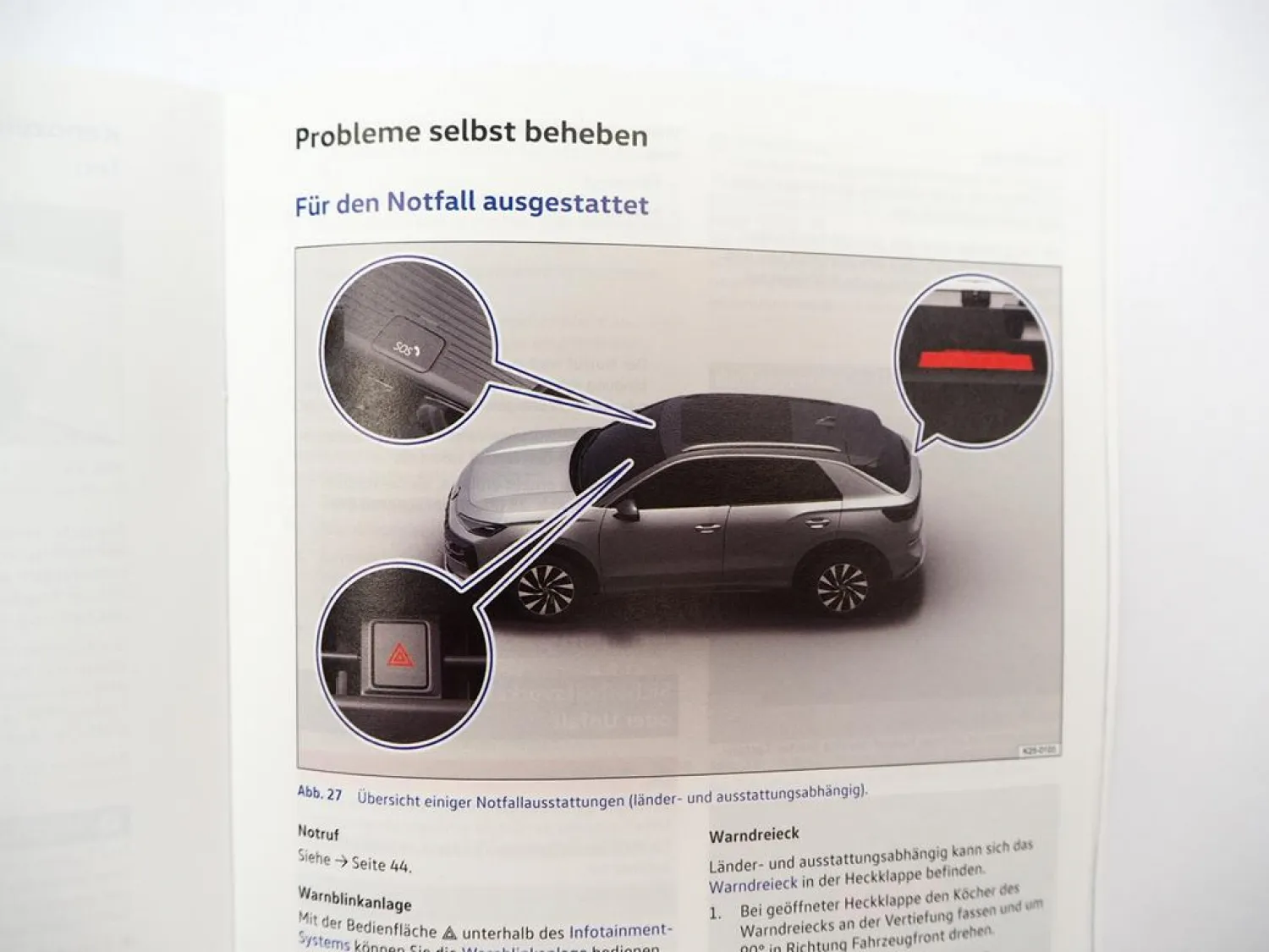VW T-Roc readme Betriebsanleitung Bedienungsanleitung Bordmappe 11/ 2025