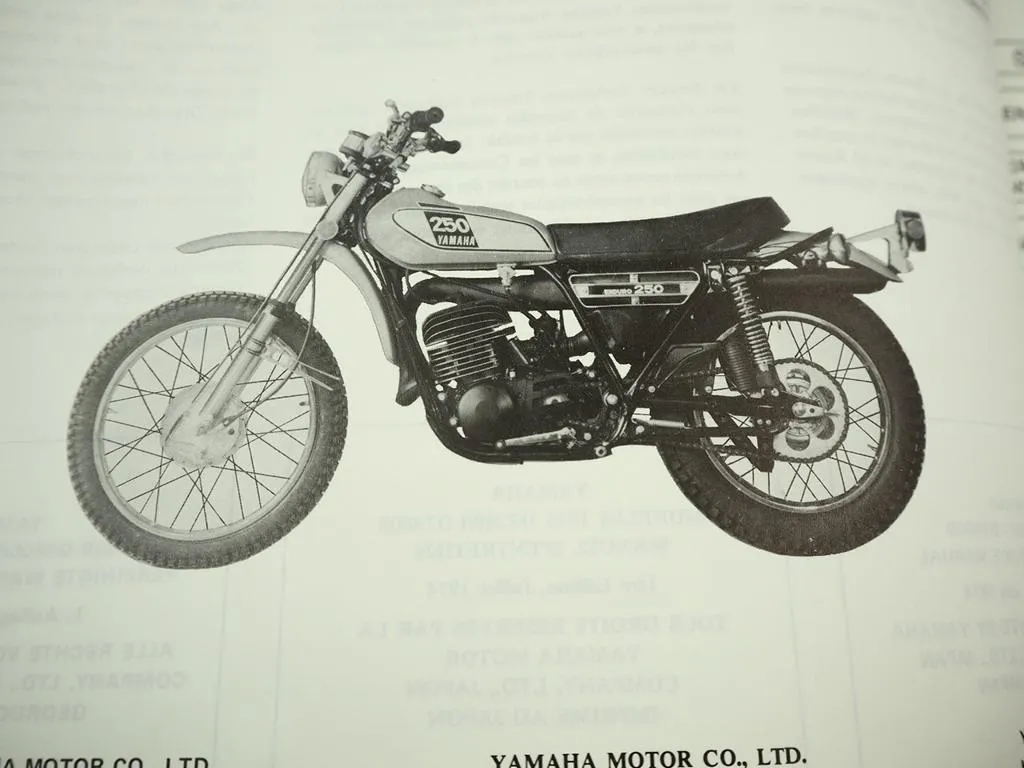 Yamaha DT250B DT400B Werkstatthandbuch 1974 Reparaturanleitung Service Manual