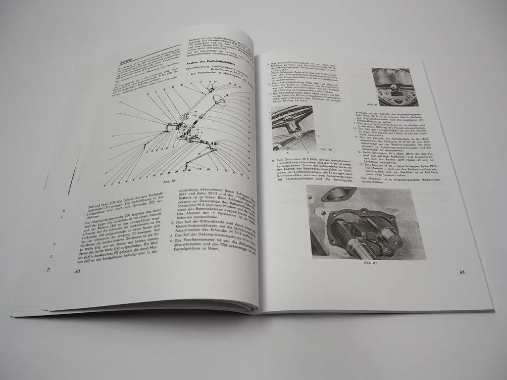 Zetor 2511 3511 4511 3545 3513 Werkstatthandbuch Reparaturanleitung 1970