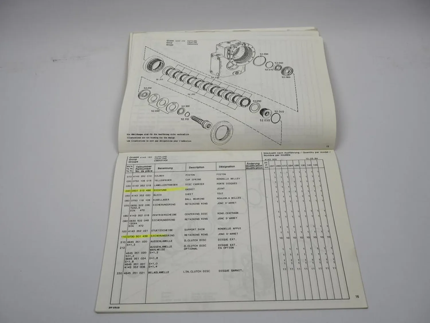 ZF 2HL 100 Achsverteilergetriebe Ersatzteilliste Liebherr Parts List 03/1994