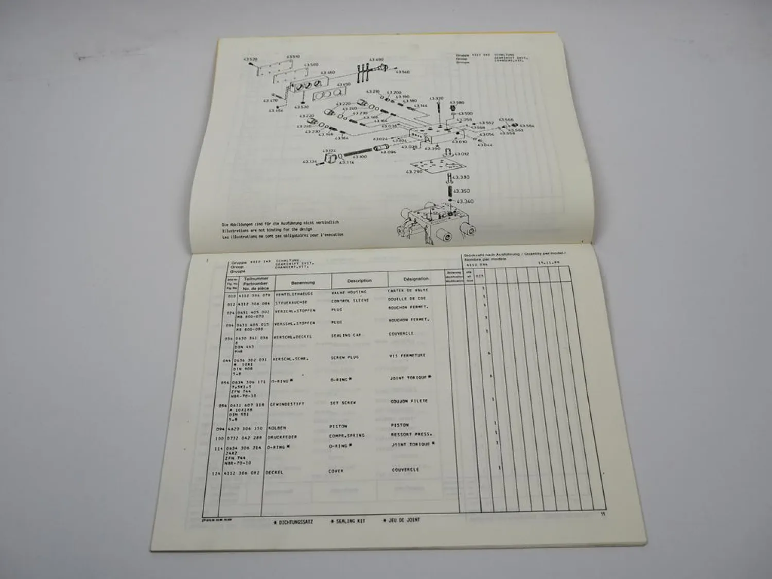 ZF 3AVG 210 Achsverteilergetriebe Ersatzteilliste Liebherr Parts List 11/1989