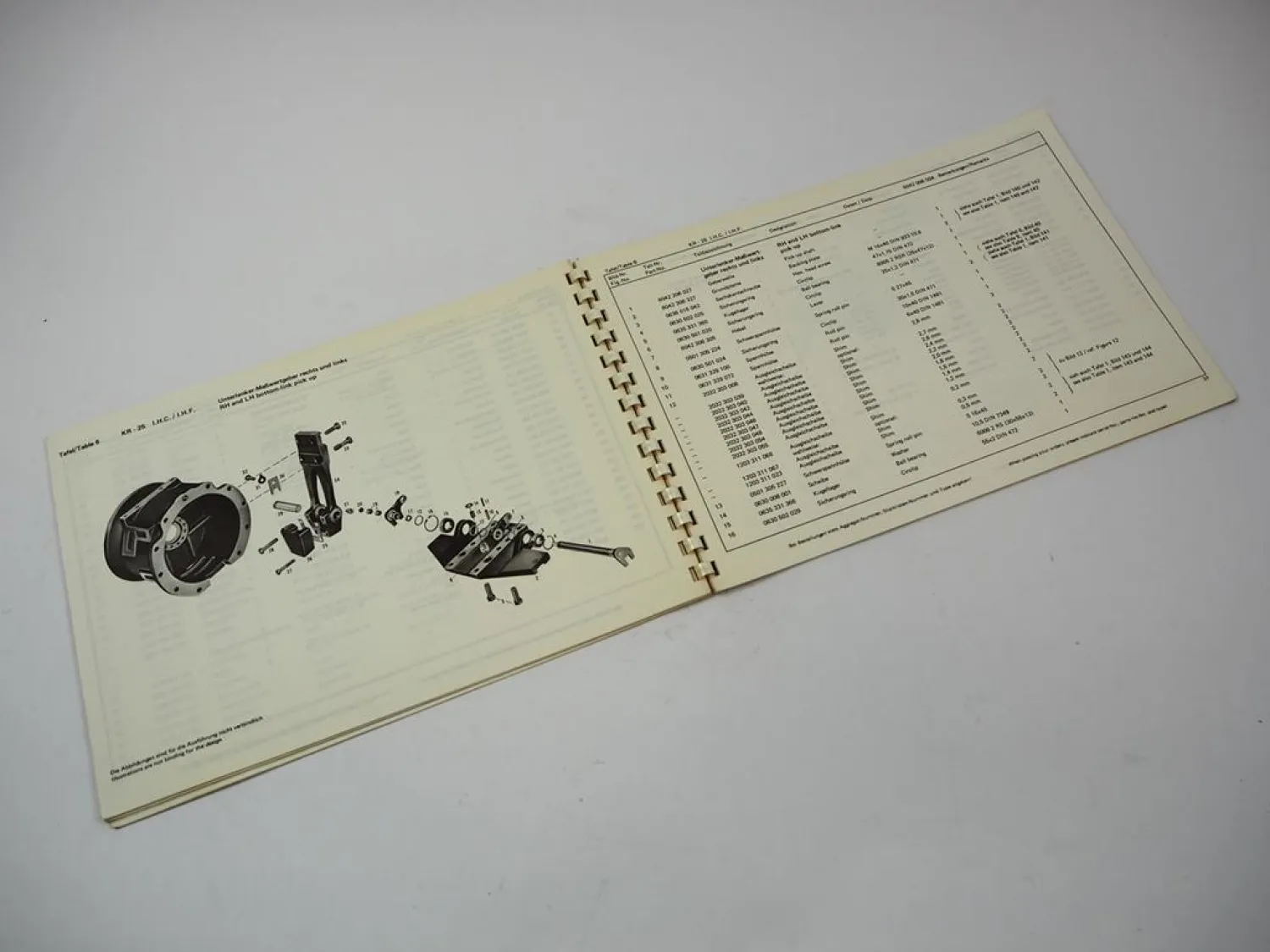 ZF T-3313 Schleppertriebwerk Ersatzteilliste mit KR-25 Kraftheber IHC / IHF 1977
