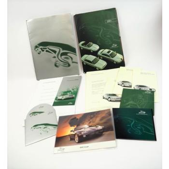 Jaguar S XK XJ Serie XKR XK8 2 Pressemappen mit Fotos und CDs 2000 2001
