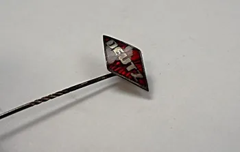 Original Anstecknadel Pin Deutz Traktor ca. 1950 Emaille
