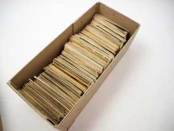 Posten AK ca. 1000 Stück 1900 - 1950 Deutschland Ausland Militär Personen usw.