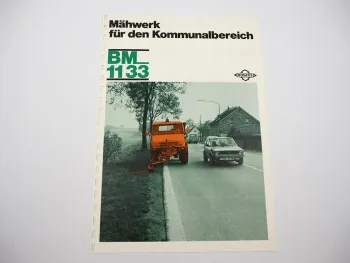 Prospekt Busatis BM1133 Frontseiten Mähwerk an Unimog U 600 800 900 1000 1981