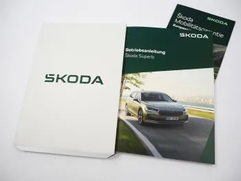 Skoda Superb 4 4Y Betriebsanleitung Bedienung 11/2025 Bordmappe deutsch